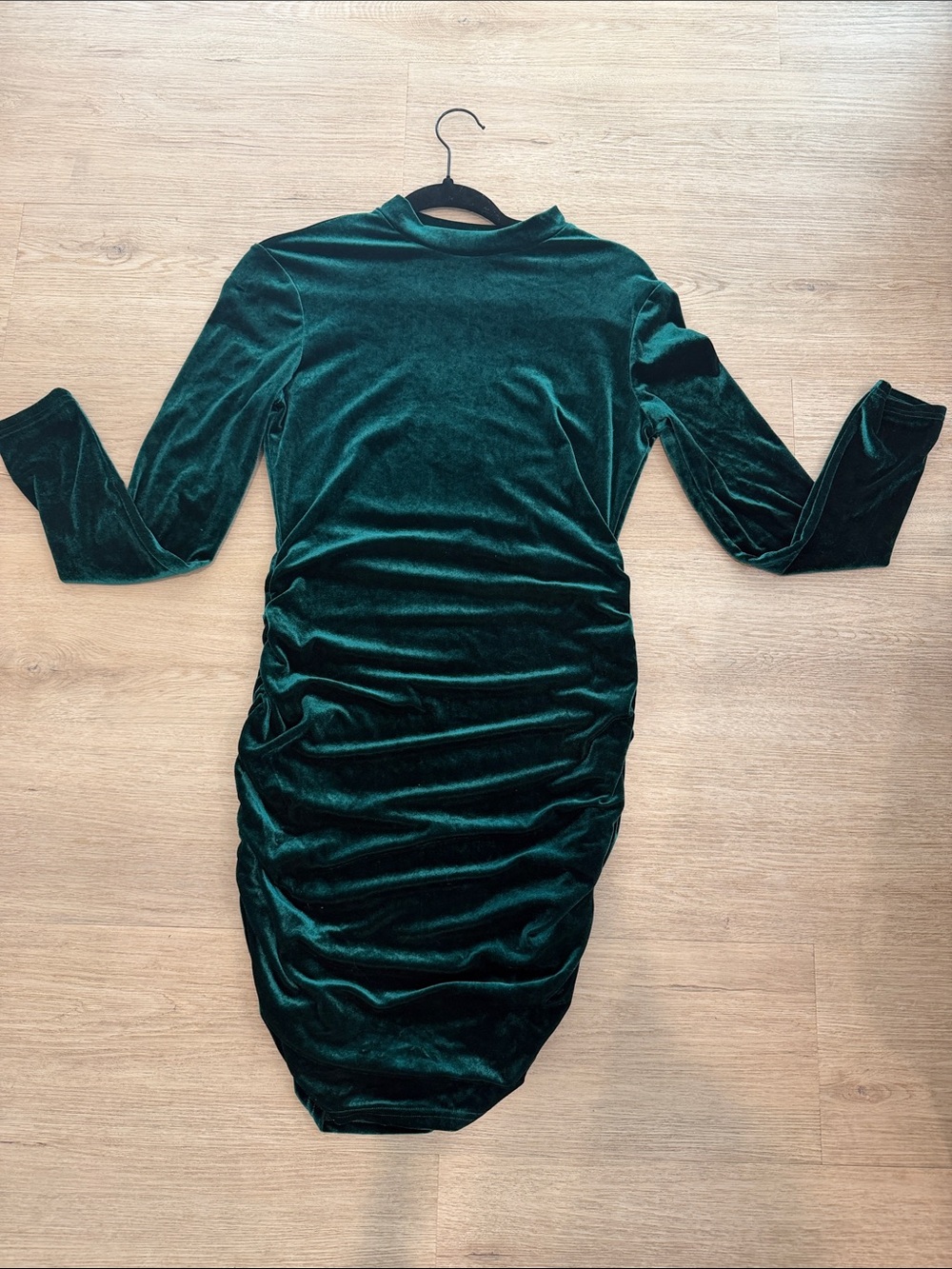 SHEIN Dark Green Velvet Long-Sleeve Ruched Bodycon Dress🌲